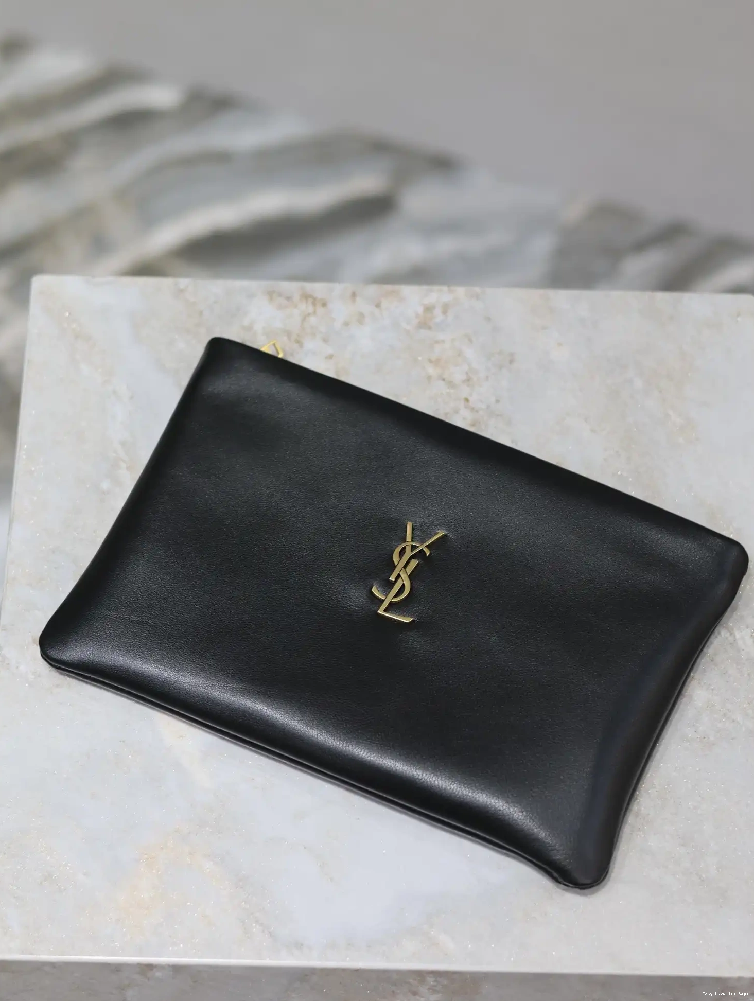 IN CALYPSO YSL SMALL LAMBSKIN POUCH 0702
